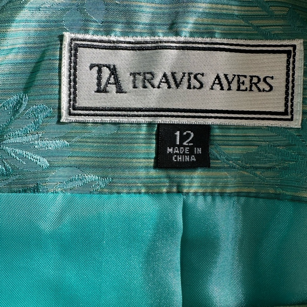 TA Travis Eyers 100% silk Floral Blazer and Skirt Set - Picture 6 of 13